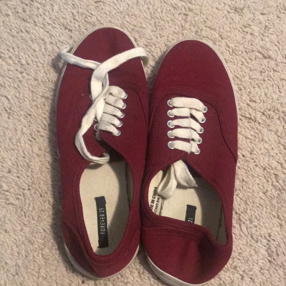 Shoe